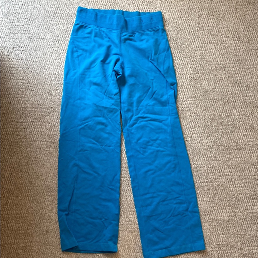 Women’s Lulu lemon sweatpants